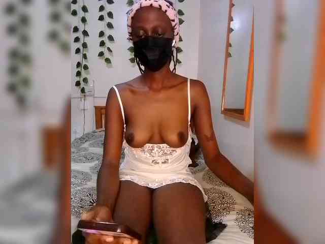 Sexxybitch59 webcam