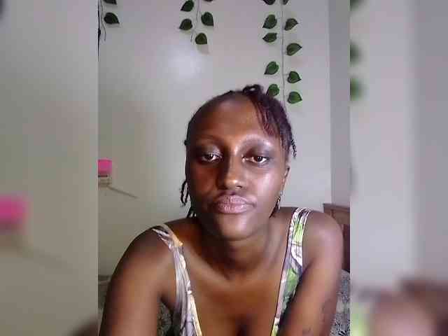 Sexxybitch59 webcam