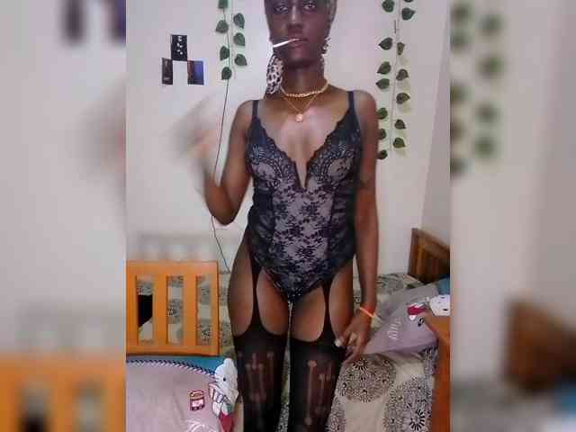 Sexxybitch59 webcam