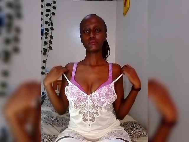 Sexxybitch59 webcam