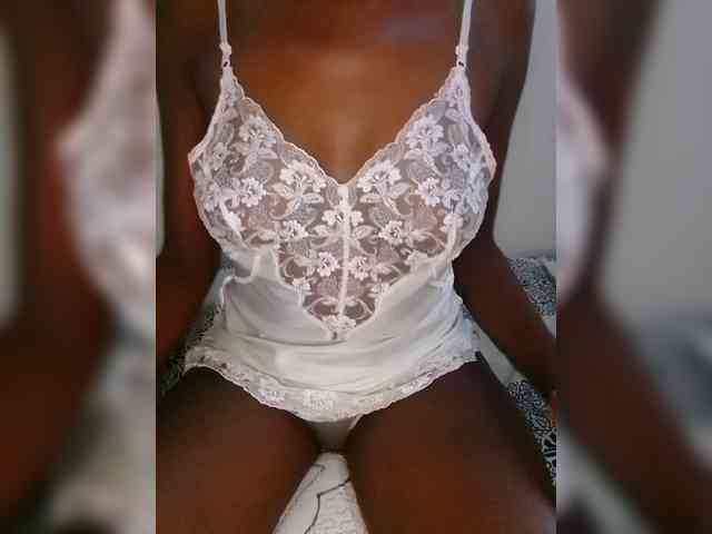 Sexxybitch59 webcam