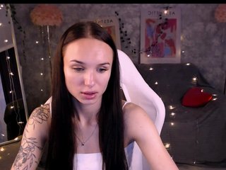 NicoleMerz