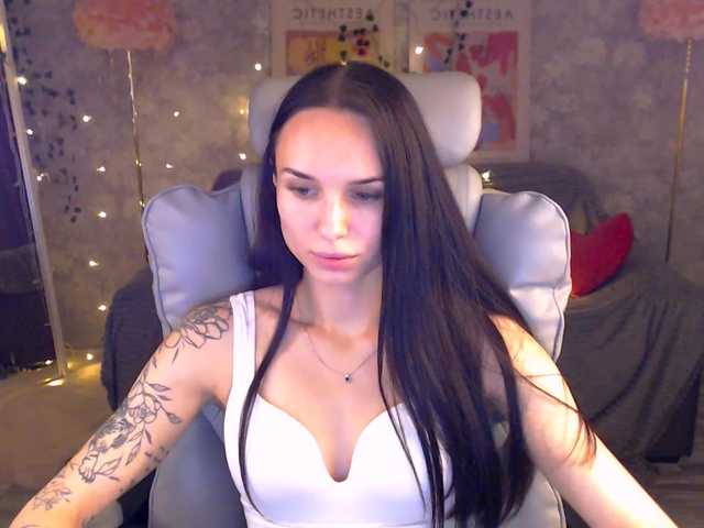nicolemerz cam belle