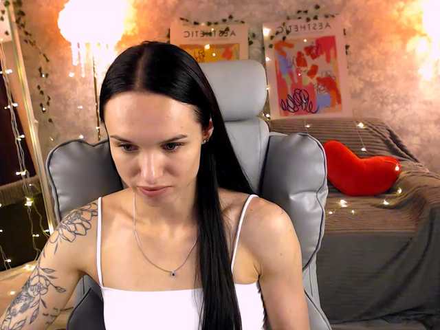 nicolemerz cam belle