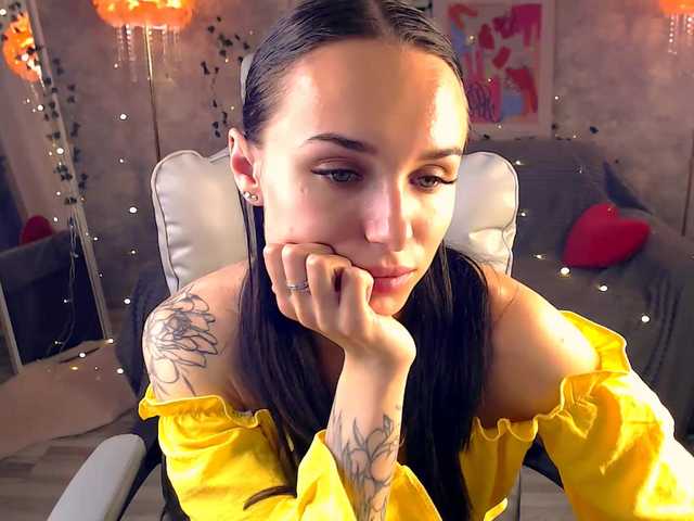 nicolemerz online