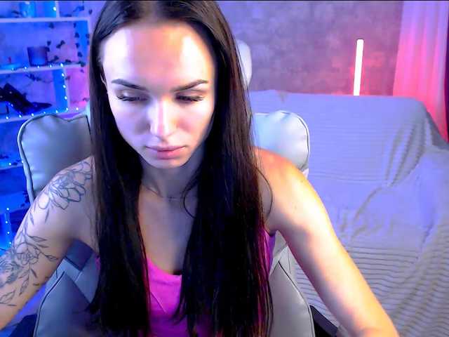 NicoleMerz live cam on BongaCams