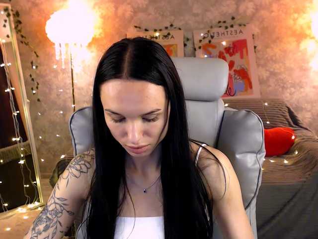 NicoleMerz