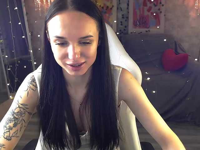 NicoleMerz live cam on BongaCams
