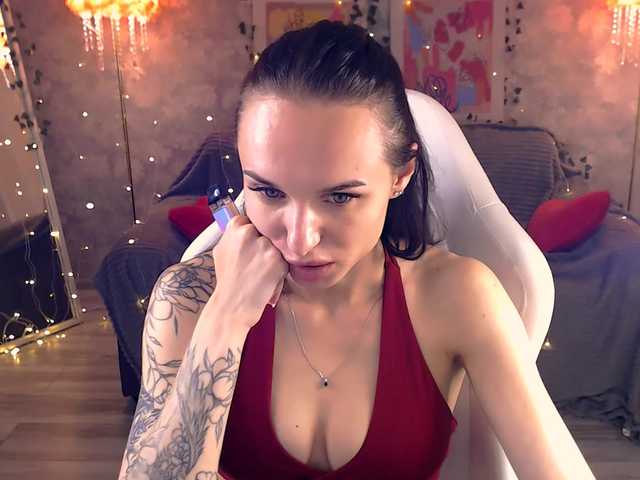 nicolemerz online