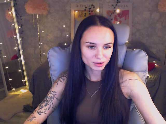 nicolemerz online