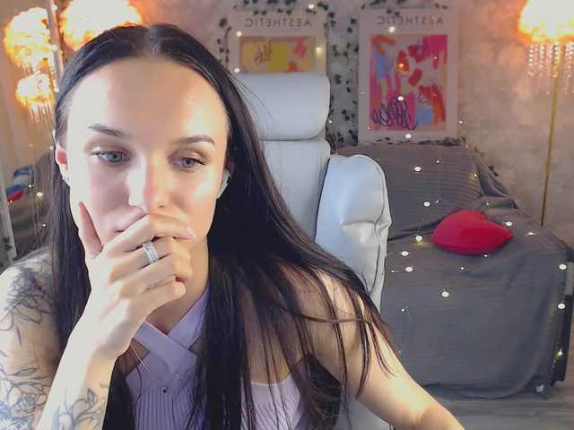 NicoleMerz preview