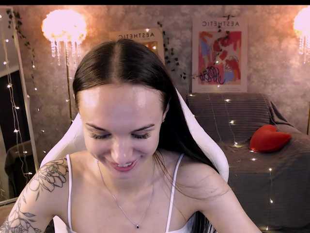 Live трансляция NicoleMerz - Runet.cam