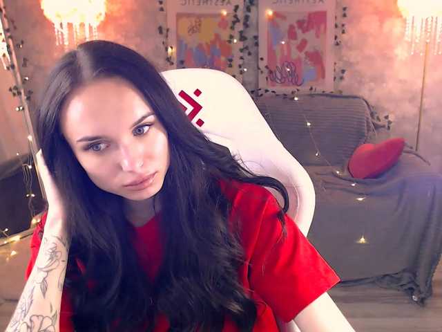 nicolemerz online
