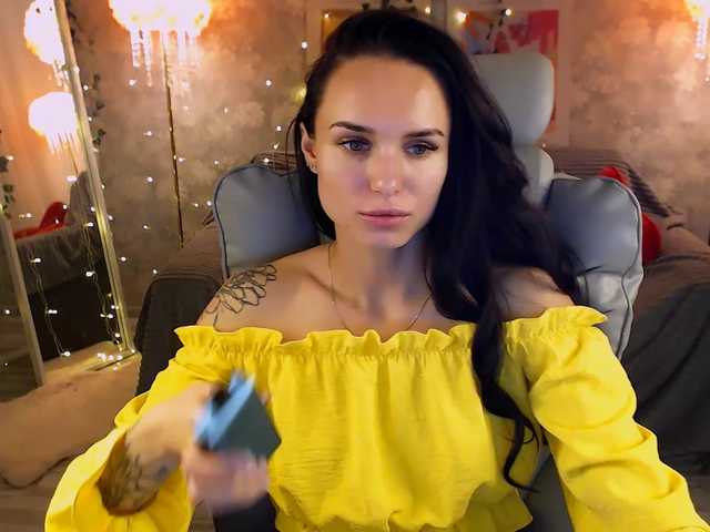 nicolemerz online