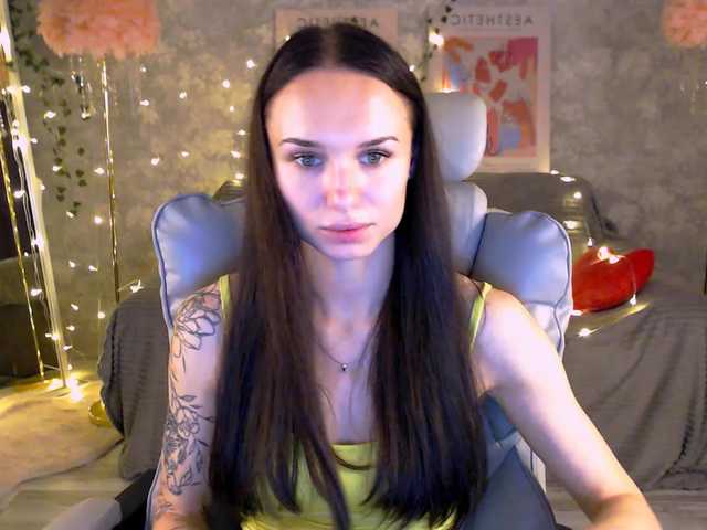 NicoleMerz