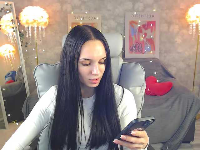 NicoleMerz