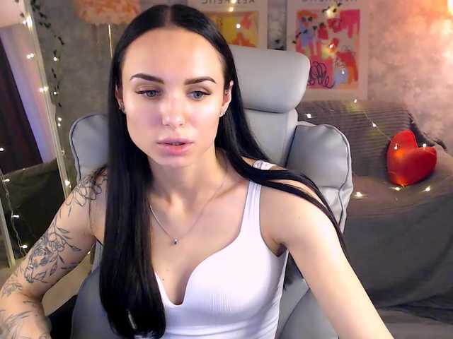 NicoleMerz