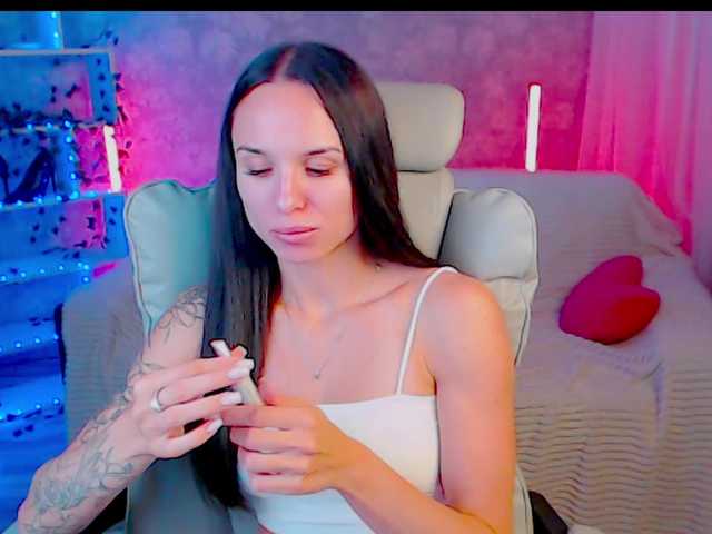 NicoleMerz