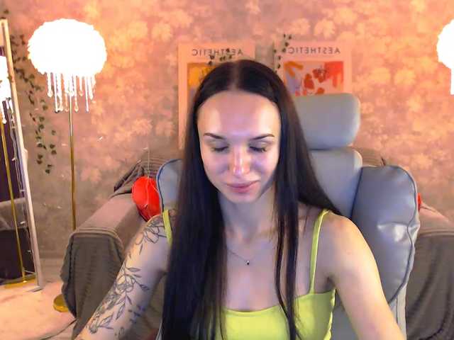 nicolemerz cam belle