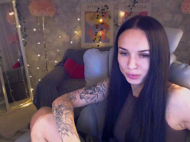 nicolemerz online