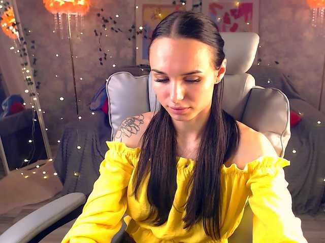 nicolemerz live sex show