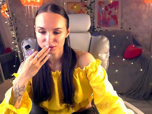 NicoleMerz