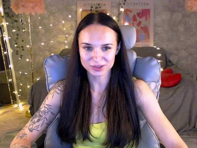 NicoleMerz