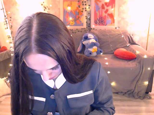 nicolemerz online