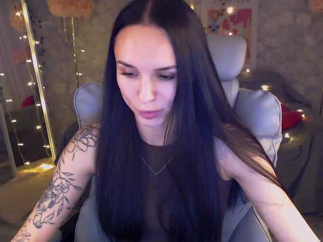 NicoleMerz live cam on BongaCams