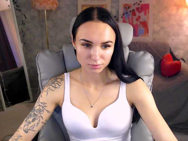 NicoleMerz