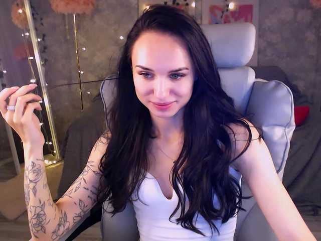 NicoleMerz