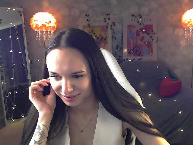 NicoleMerz