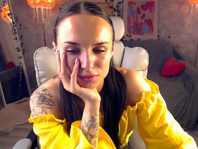 NicoleMerz live cam on BongaCams