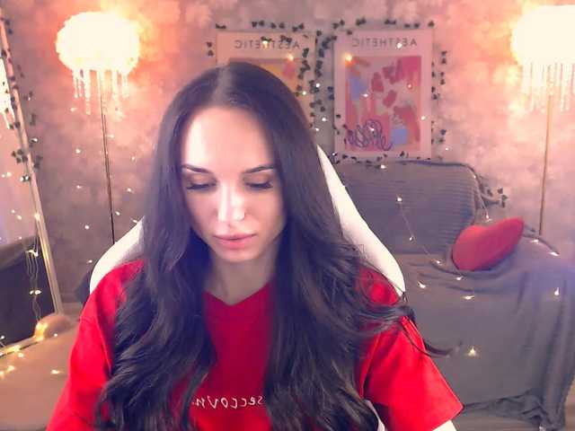 NicoleMerz live cam on BongaCams