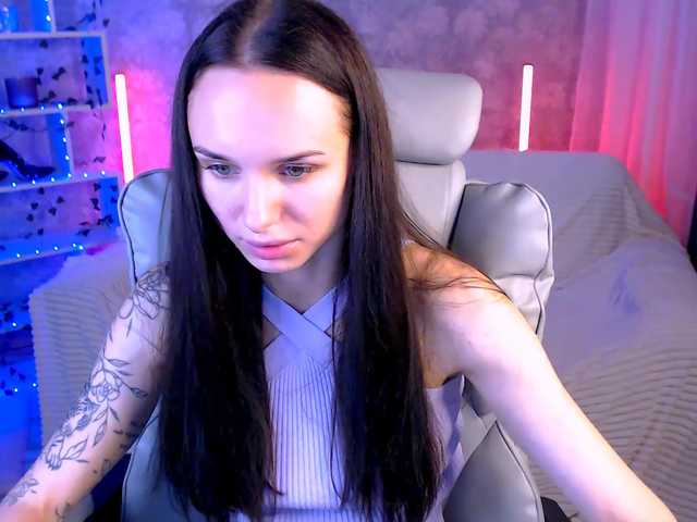 NicoleMerz live cam on BongaCams