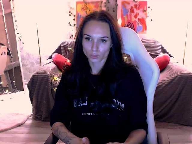 NicoleMerz live cam on BongaCams