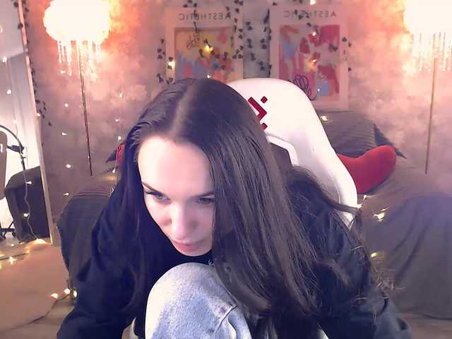NicoleMerz live cam on BongaCams