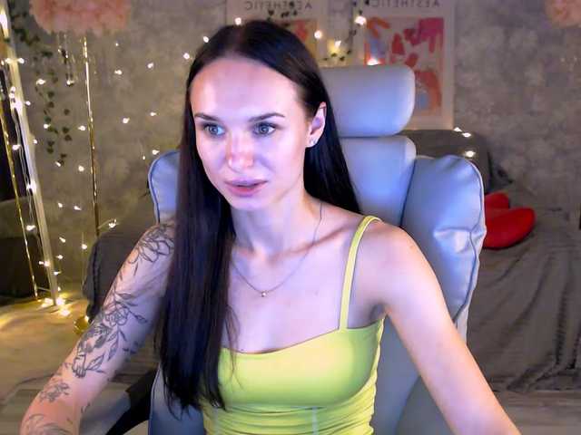 NicoleMerz
