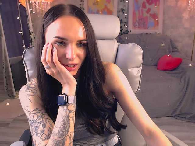NicoleMerz