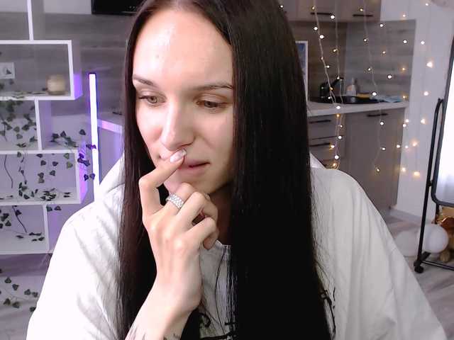 NicoleMerz