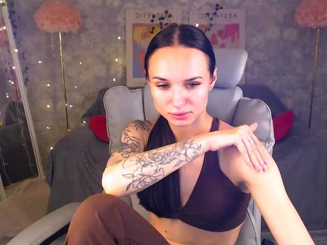 NicoleMerz