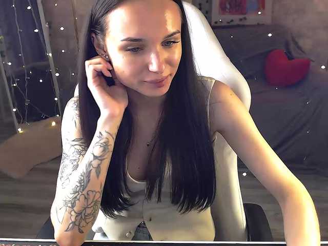 NicoleMerz