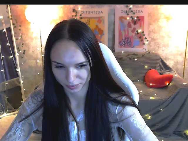 Live трансляция NicoleMerz - Runet.cam