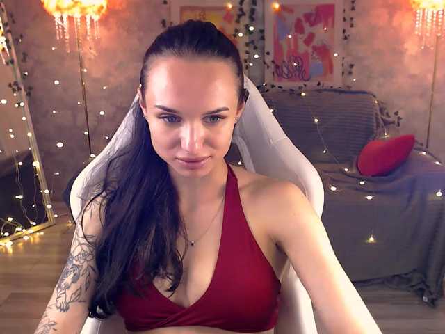 NicoleMerz live cam on BongaCams