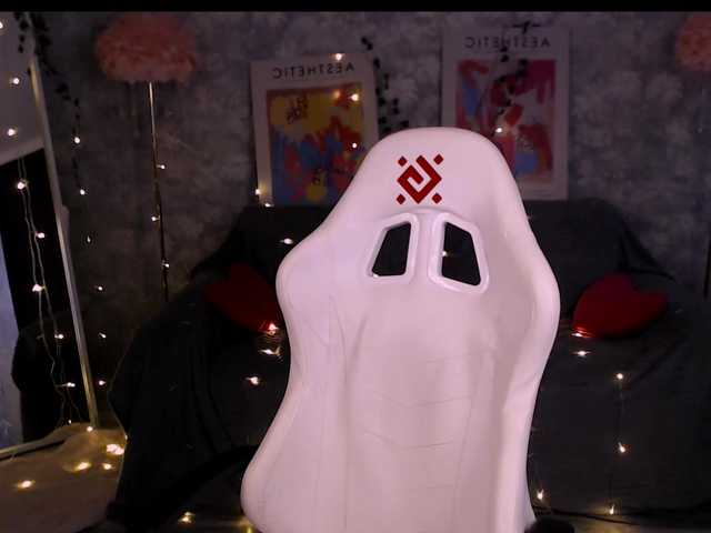 NicoleMerz