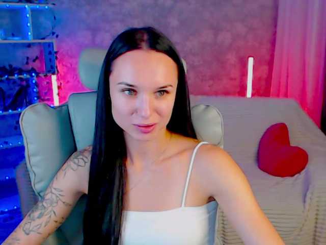 NicoleMerz live cam on BongaCams