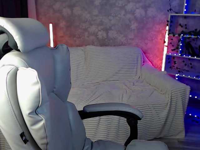 NicoleMerz