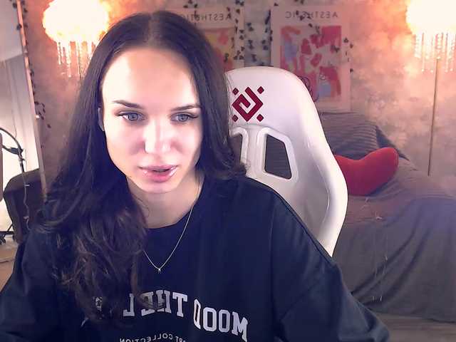 NicoleMerz