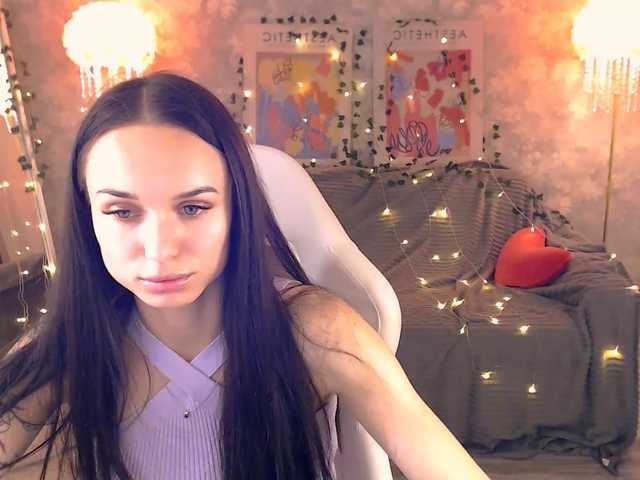 nicolemerz cam belle