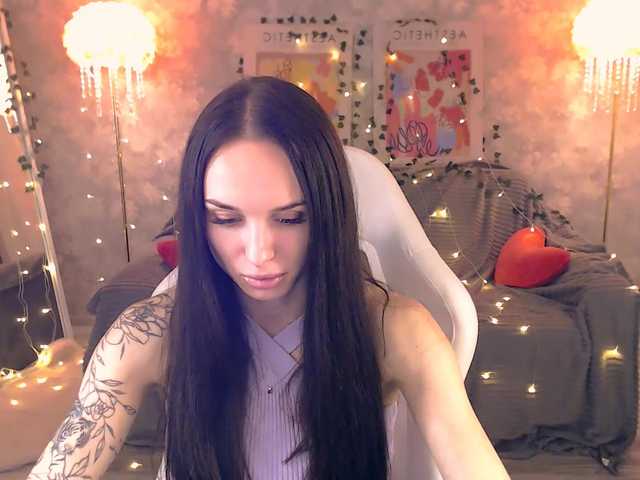 NicoleMerz